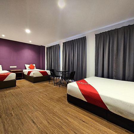 Malacca Good2Stay Budget Hotel L Lift L Coway Water L Wifi6 L Laundromat מראה חיצוני תמונה