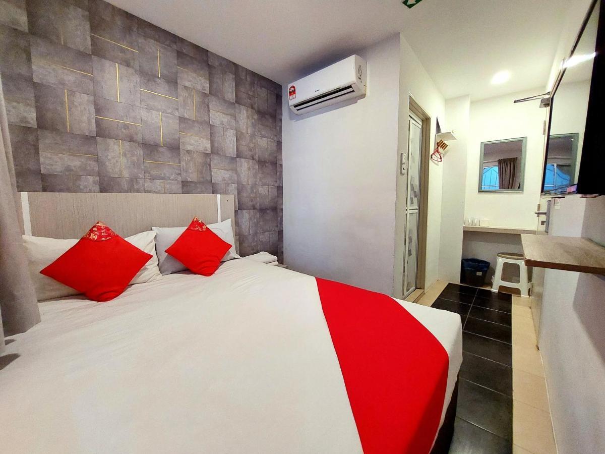 Malacca Good2Stay Budget Hotel L Lift L Coway Water L Wifi6 L Laundromat מראה חיצוני תמונה