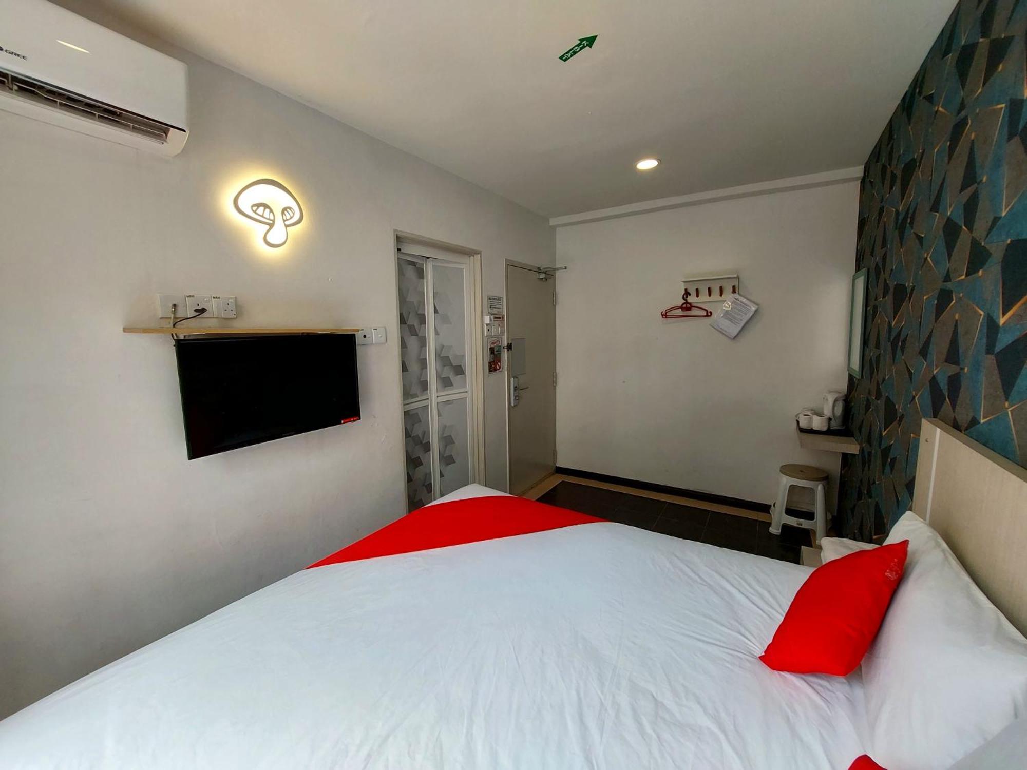 Malacca Good2Stay Budget Hotel L Lift L Coway Water L Wifi6 L Laundromat חדר תמונה