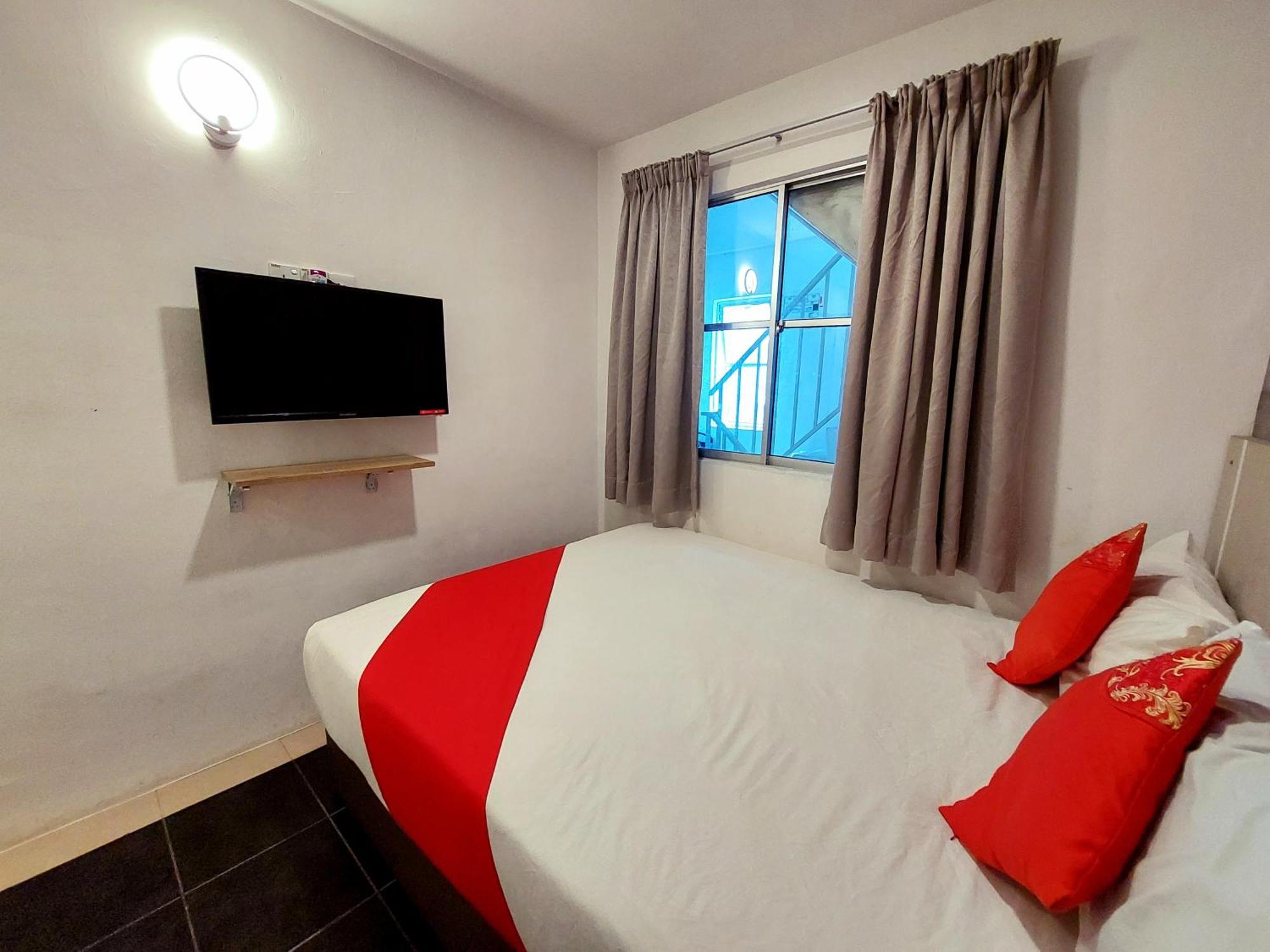 Malacca Good2Stay Budget Hotel L Lift L Coway Water L Wifi6 L Laundromat חדר תמונה