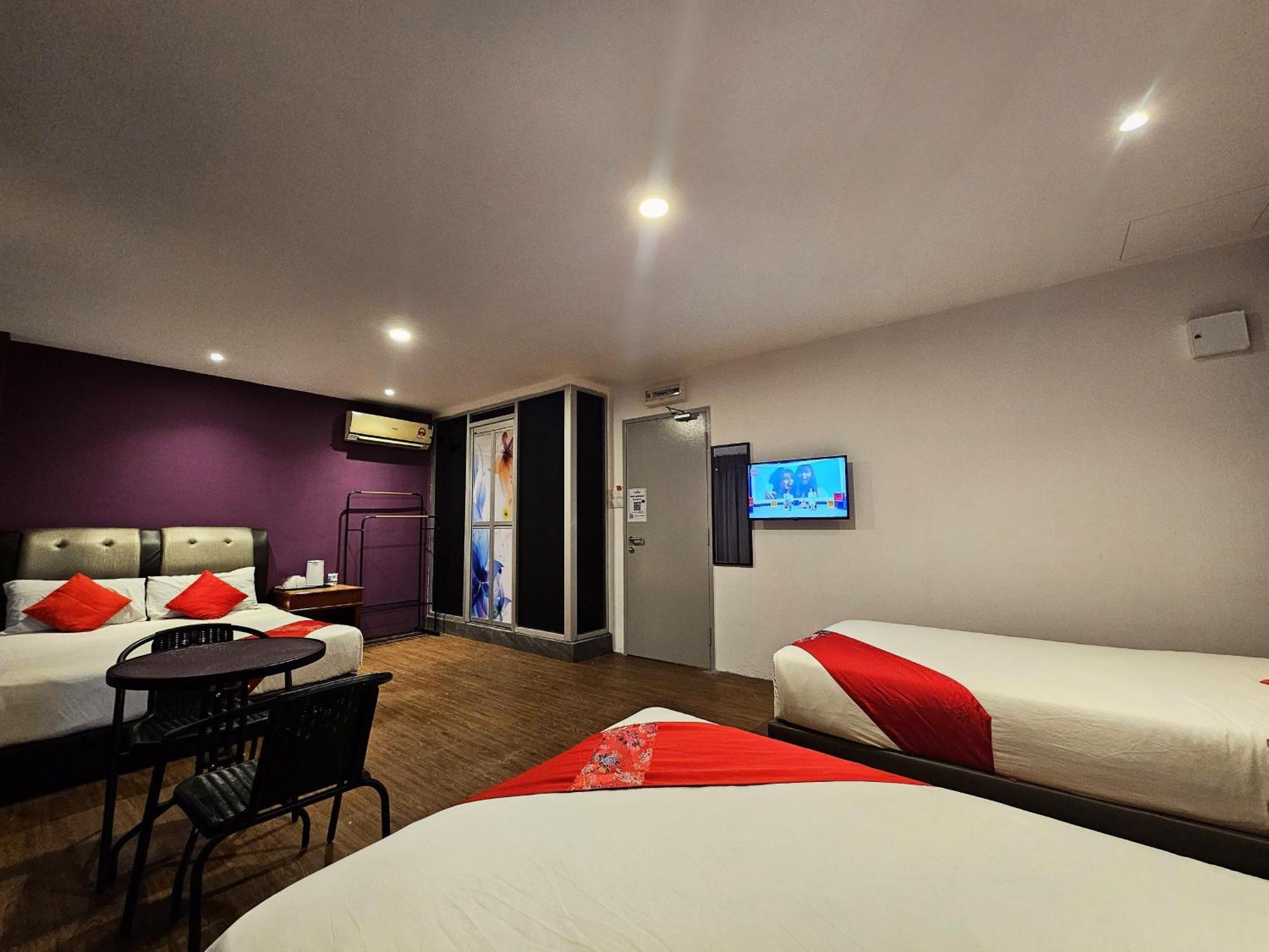 Malacca Good2Stay Budget Hotel L Lift L Coway Water L Wifi6 L Laundromat חדר תמונה