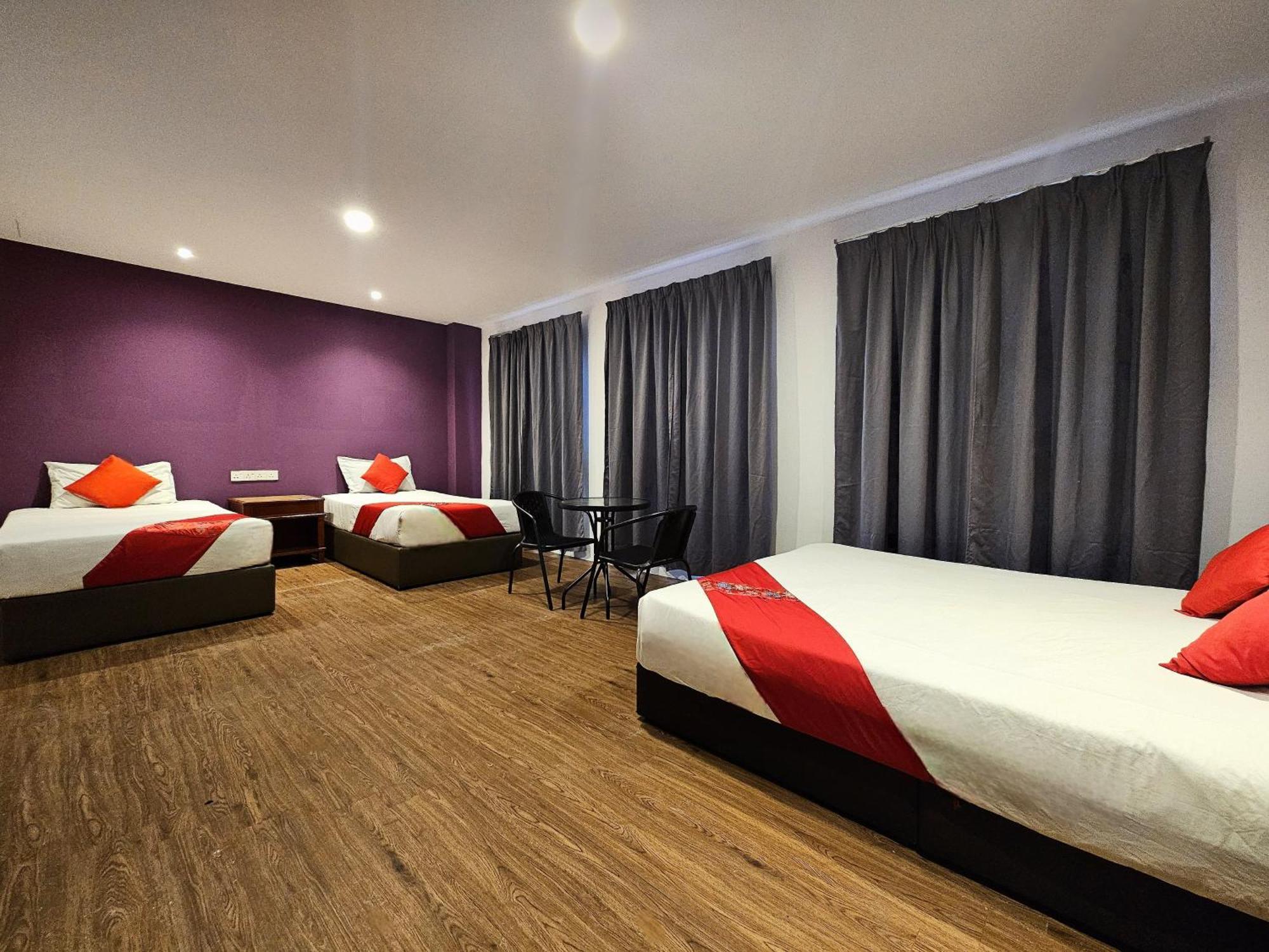 Malacca Good2Stay Budget Hotel L Lift L Coway Water L Wifi6 L Laundromat מראה חיצוני תמונה